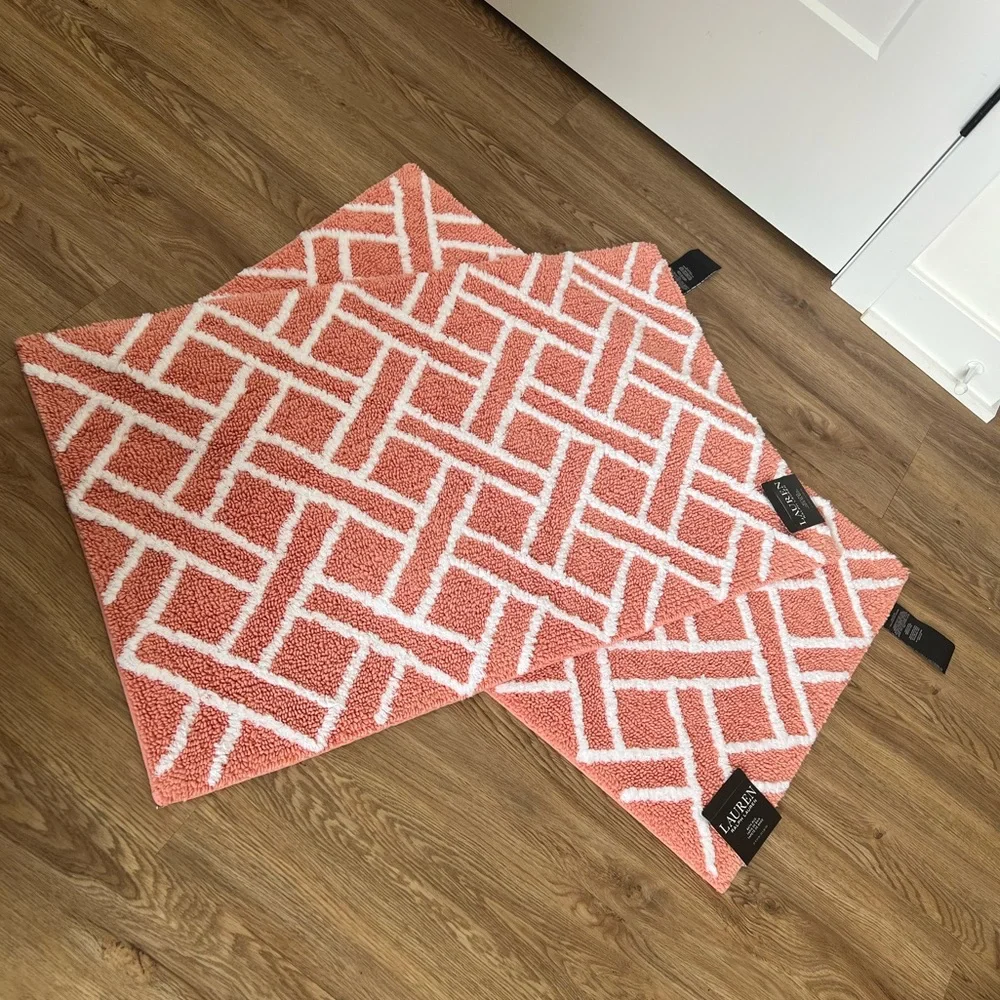 Ralph Lauren Bath Mats! Brand new with tags, 2 of them available